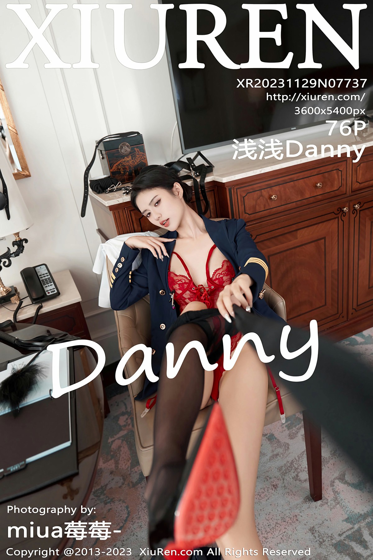 [XiuRen秀人网] 2023.11.29 No.7737 浅浅Danny 蓝色Ol服饰 秘书角色装扮  性感写真 [76+1P]