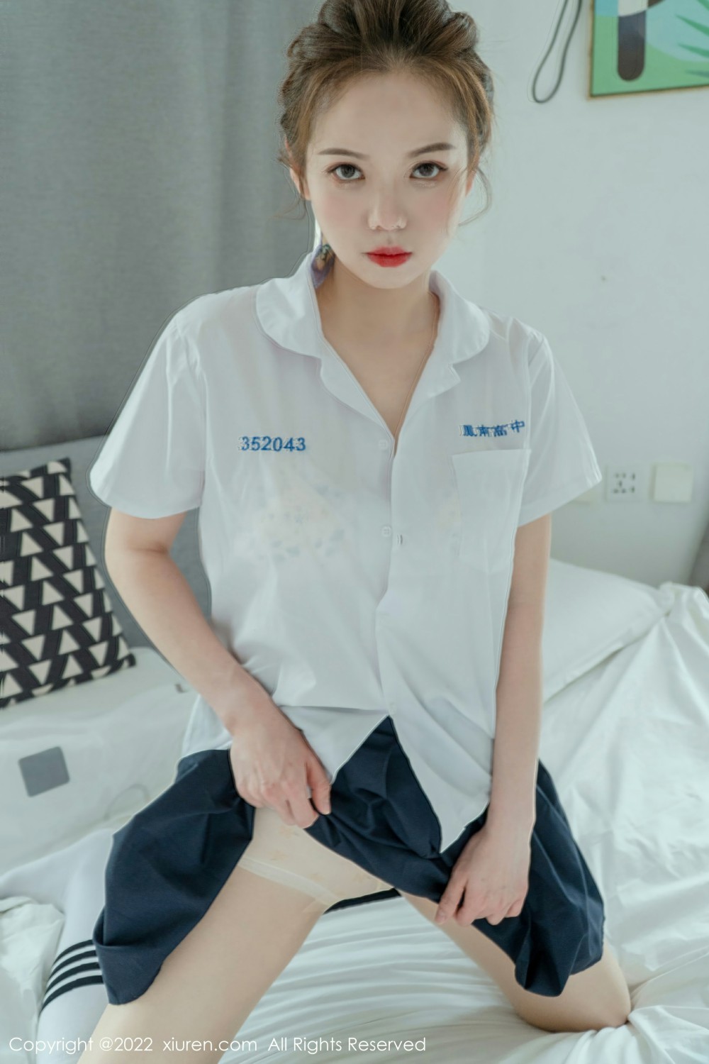 [XiuRen秀人网] 2022.05.09 No.4981 大美媚京 性感写真 [63+1P]