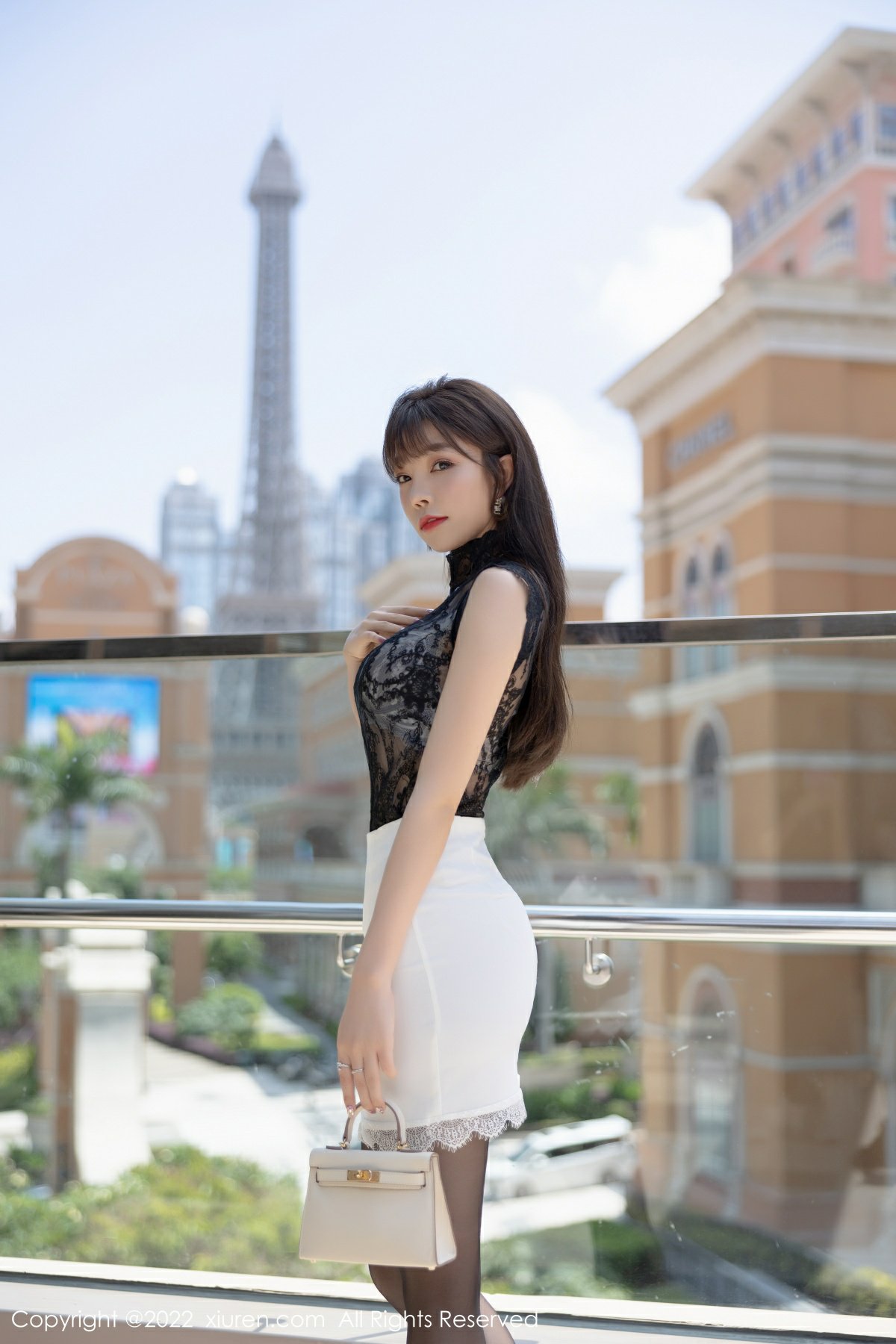 [XiuRen秀人网] 2022.07.01 No.5220 芝芝Booty 性感黑丝 厦门旅拍写真 [100+1P]