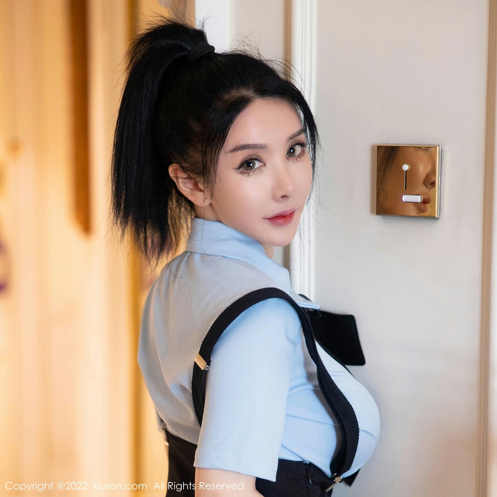 [XiuRen秀人网] 2022.11.01 No.5785 潘娇娇 制服诱惑 性感写真 [75+1P]