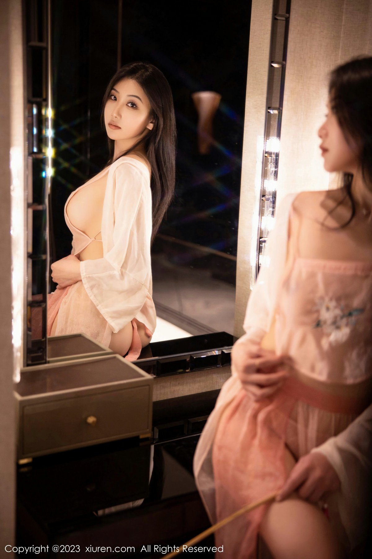 [XiuRen秀人网] 2023.03.07 No.6369 李佳芮cherie 新人首套写真 性感粉色古装服饰 [91+1P]