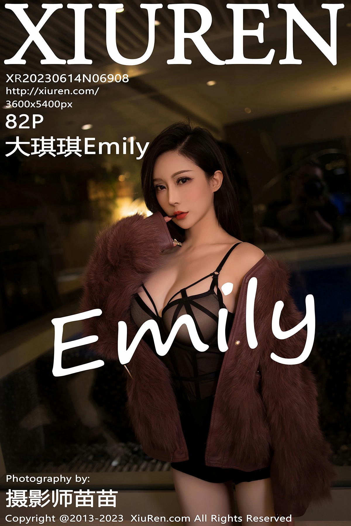 [XiuRen秀人网] 2023.06.14 No.6908 大琪琪Emily 黑色情趣内衣 性感写真 [82+1P]