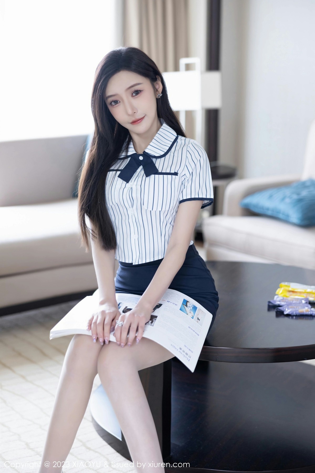 [XIAOYU语画界] 2023.05.11 VOL.1025 王馨瑶yanni 深蓝色短裙 粉色内衣 性感写真 [85+1P]